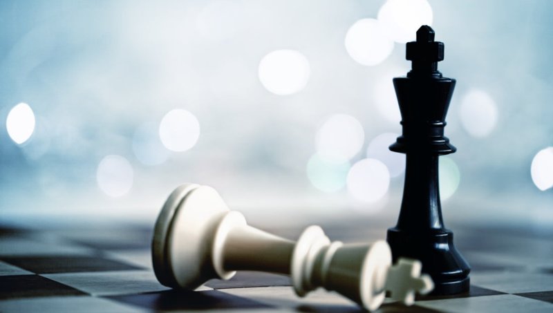 "Grand Chessboard" reconfigured; stagflation risks intensify